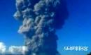 56城事拍客印尼火山爆发火山灰近2万米高 形似蘑菇云场面震撼